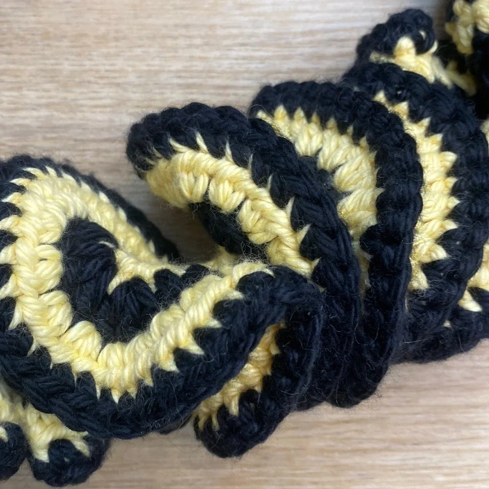 Hand Knit‎ Spiral Ruffle Scarf Black Butter Yellow Boho Skinny Scarf